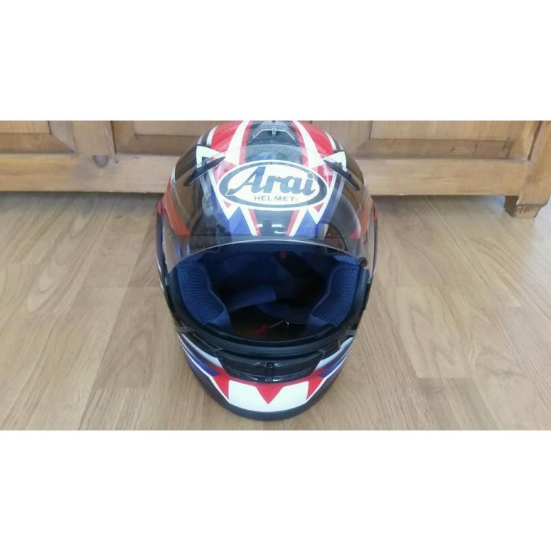 Motorcycle helmet