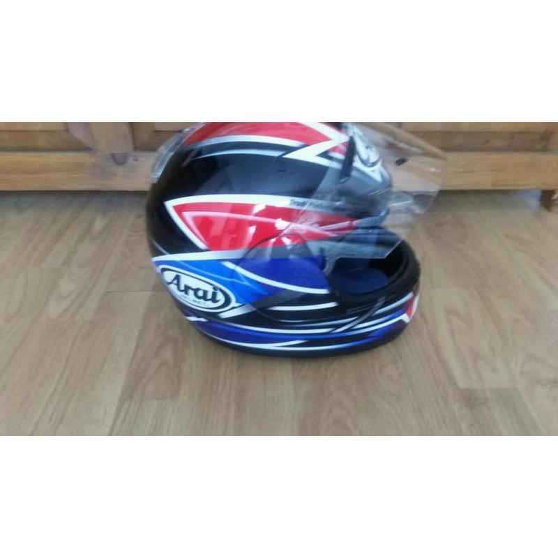Motorcycle helmet