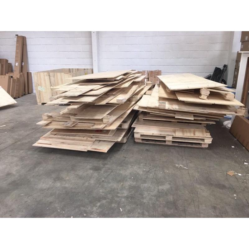 Free Plywood - collection from Rettendon