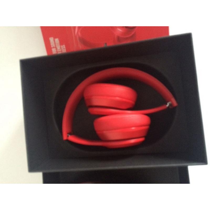 working dr Dre beatssolo 2 wireless