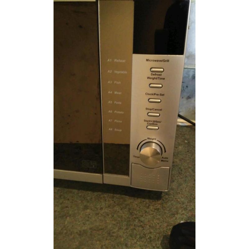Microwave oven