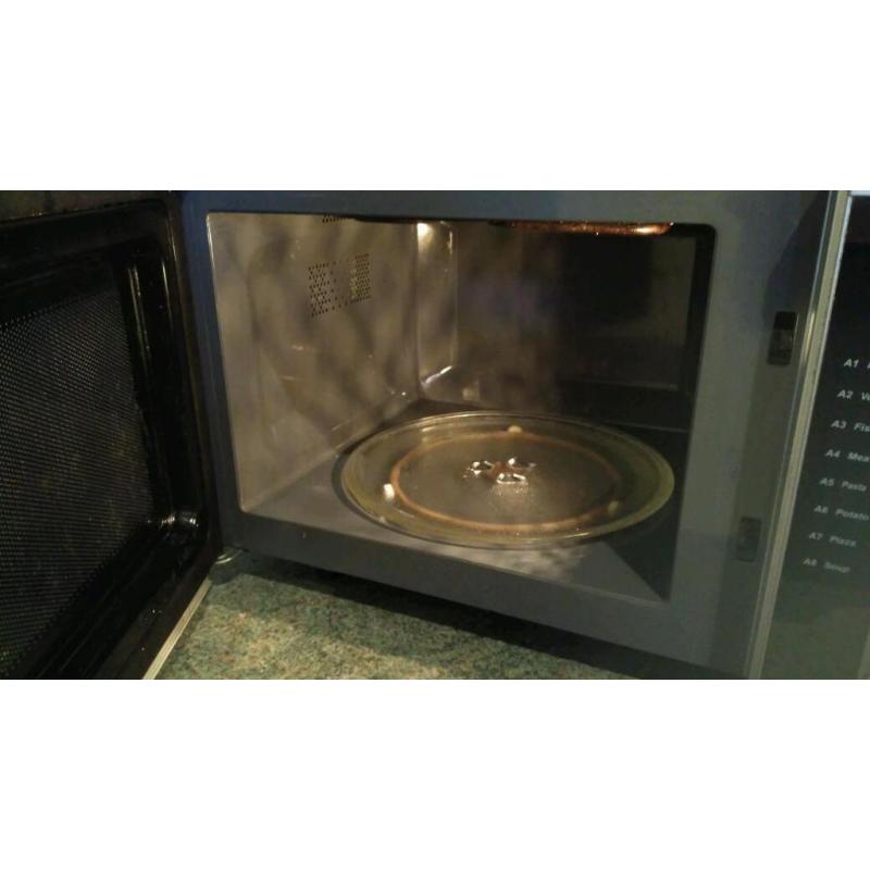 Microwave oven