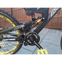 Intense M6 downhill bike as new condition
