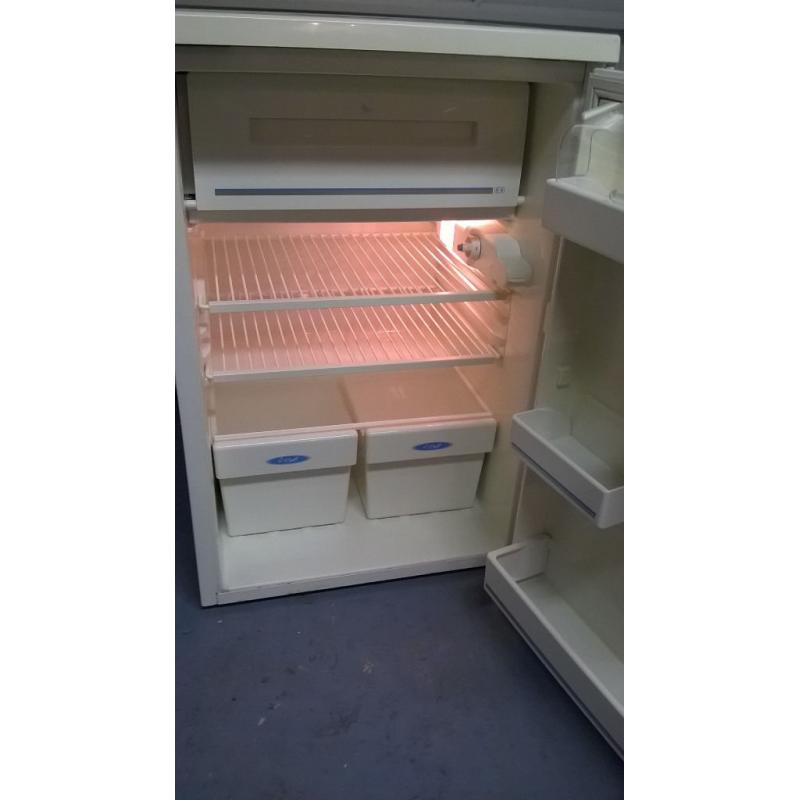 Under counter fridge/freezer