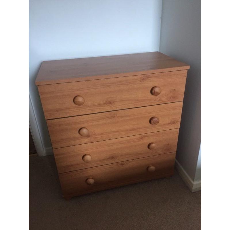 Chest of drawers