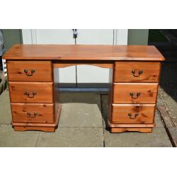 Pine Dressing Table. Antique pine finish. Good quality.