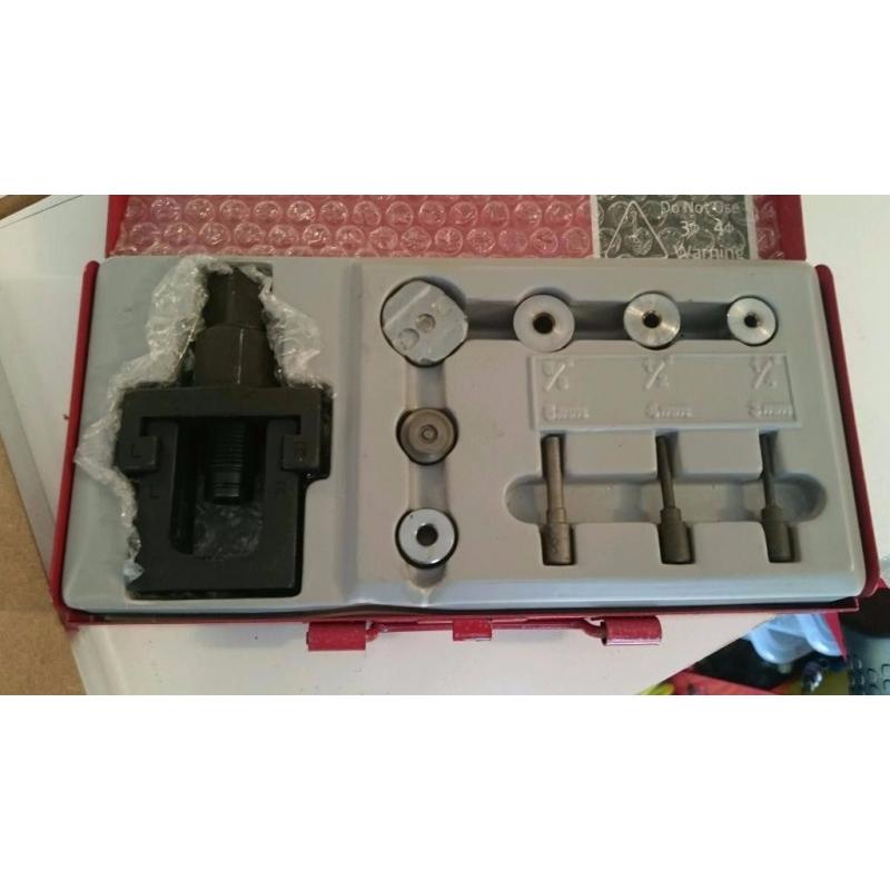 Motrax Chain Tool - Heavy Duty - Breaking/Riveting