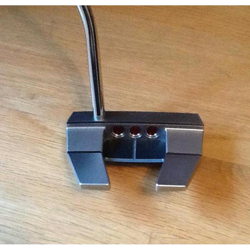 SCOTTY CAMERON FUTURA X5R PUTTER
