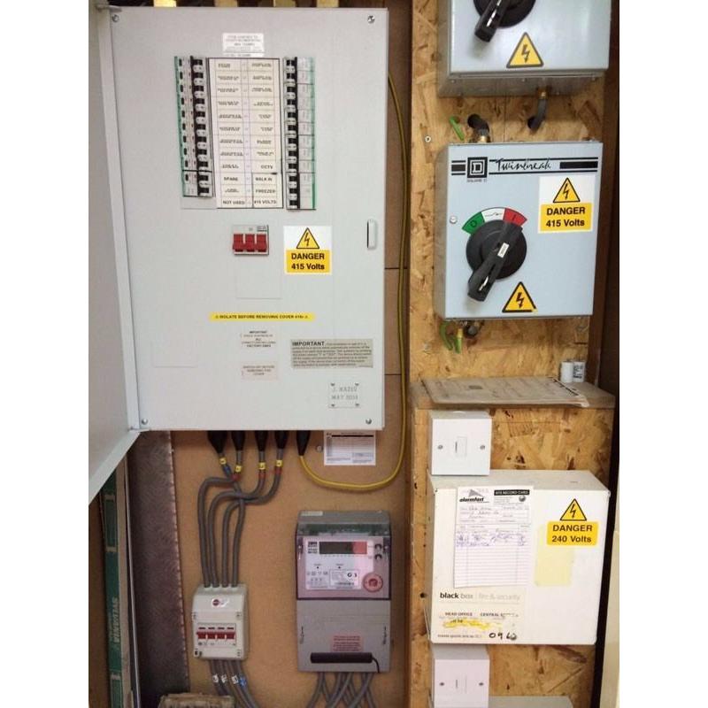 Electrician / Plumber looking for work.