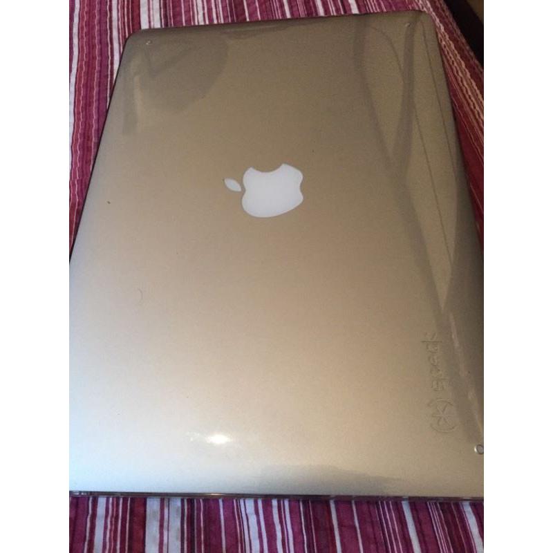 Mac book pro with Retina display 13"
