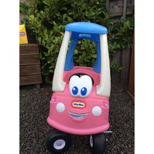 Little Tykes Cozy Coupe princess car