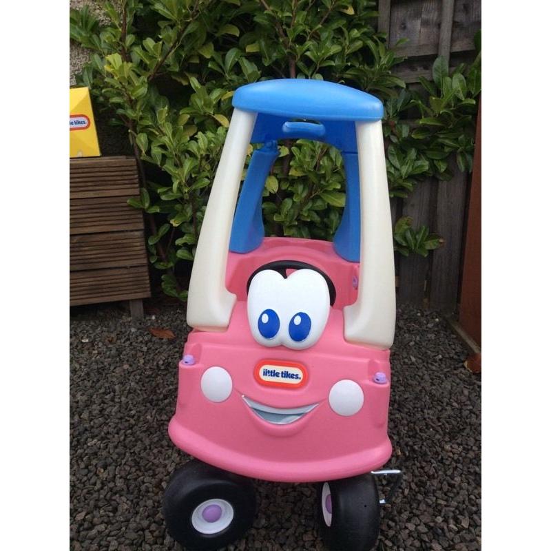 Little Tykes Cozy Coupe princess car