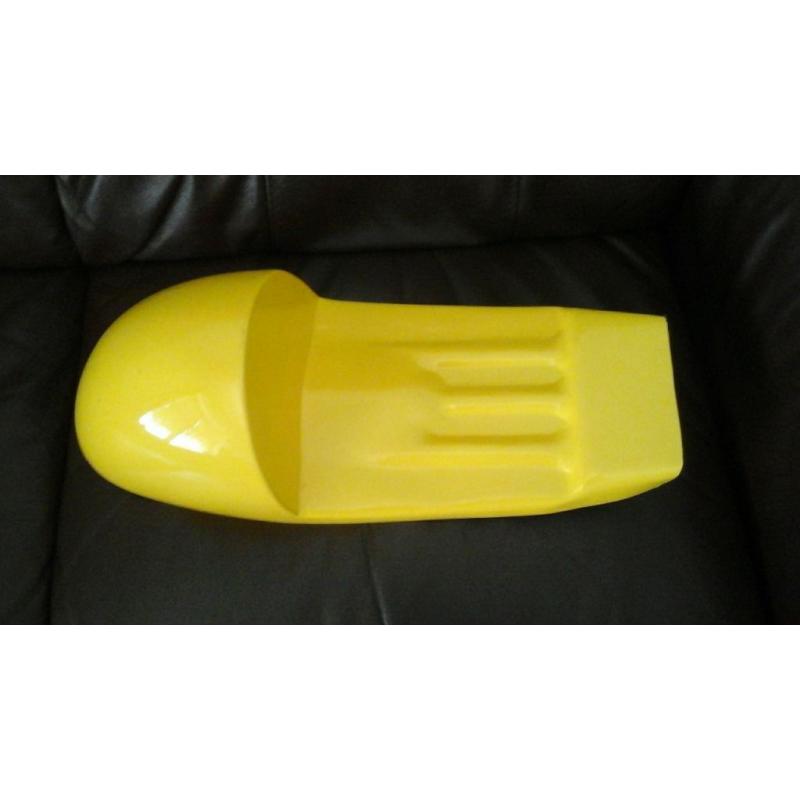 YELLOW CAFE RACER FIBERGLASS SEAT.