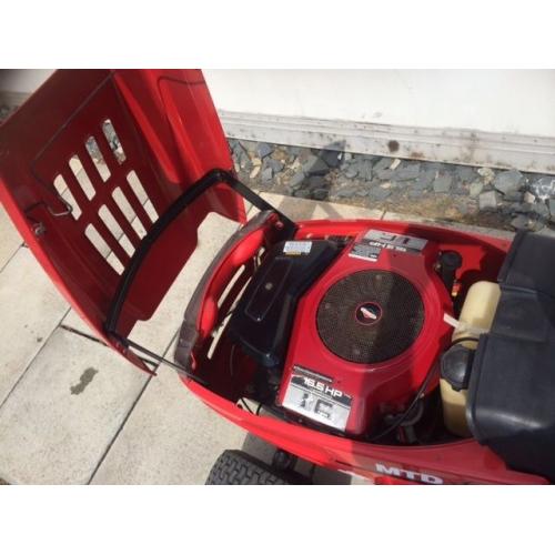 Ride On Lawnmower MTD E/165