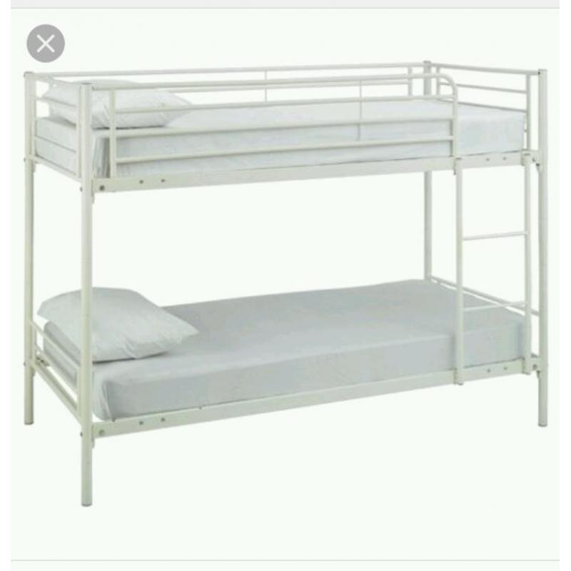 Mika Bunk Beds in Vanilla