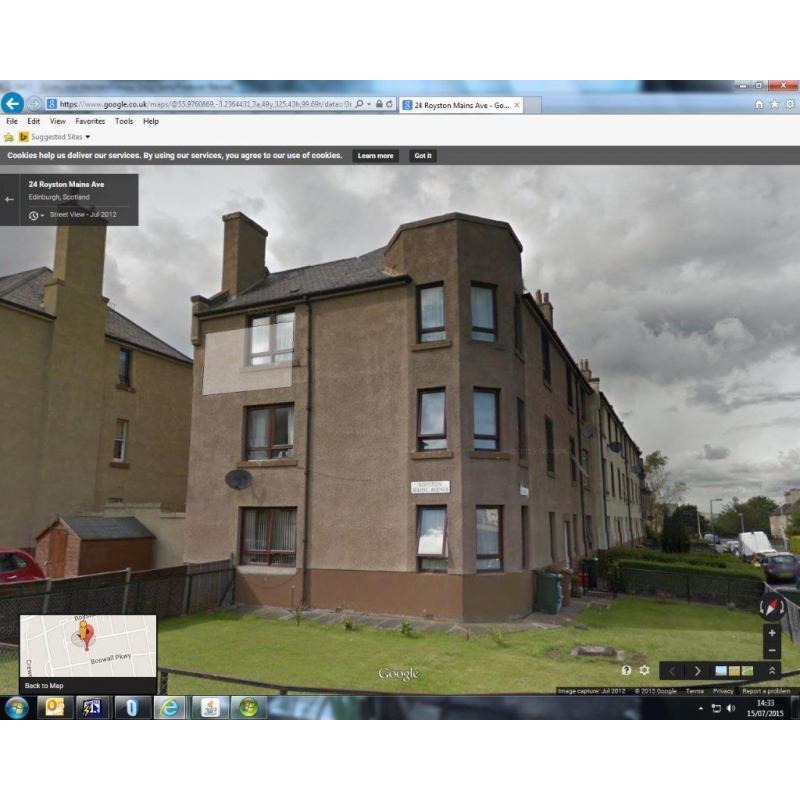 I have a 2 double bedroom 2nd floor flat I would like a large 1 bed boxroom/ 2 bed ground floor flat