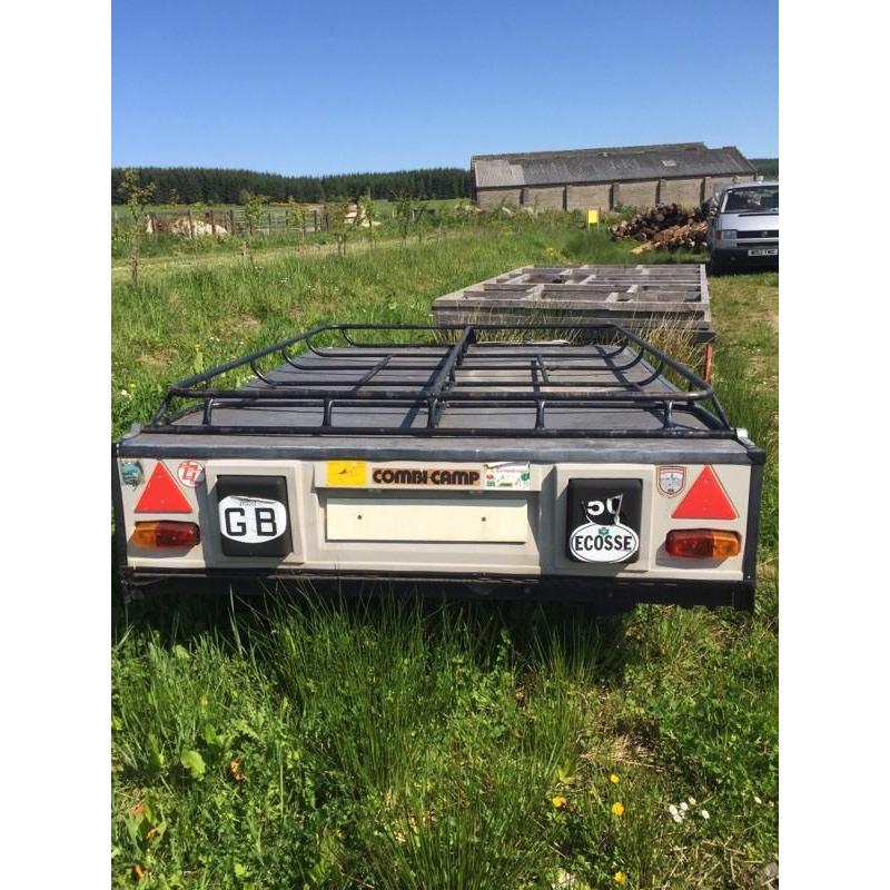 Tent trailer