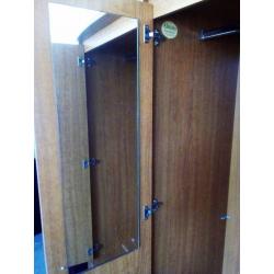 MODERN NEW WARDROBE