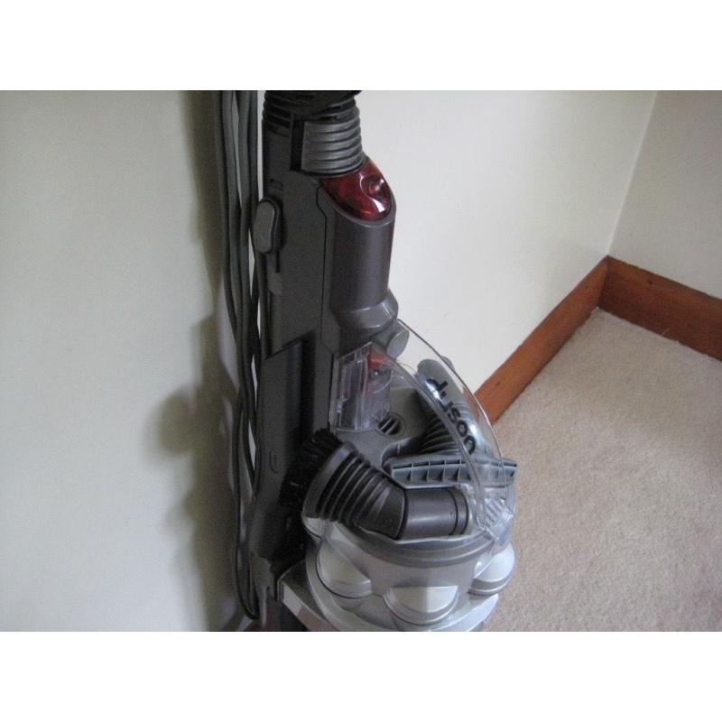 DYSON DC 14 VACUUM CLEANER