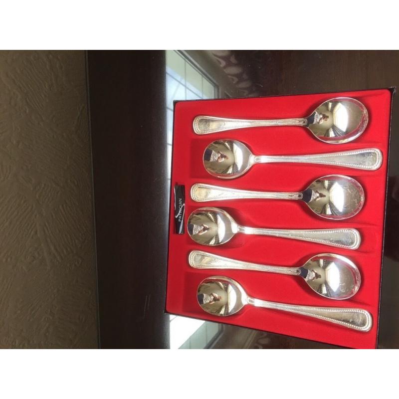 Soup spoons