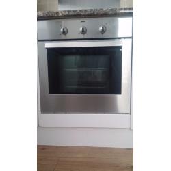 Zannussi integrated electric oven & halogen hob