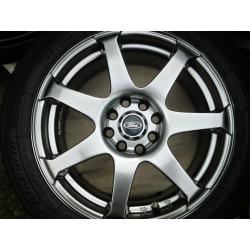 4 x 15" Alloy wheels with tyres, finished in Hyper Black, 4x100/108 fitment