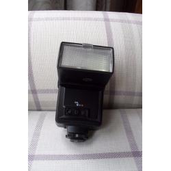 Cobra D40-0 Shoe Mount Dedicated camera flash for Nikon SLR cameras
