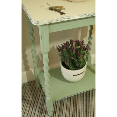 SHABBY CHIC BARLEY TWIST TABLE