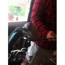 Golf bag with stand