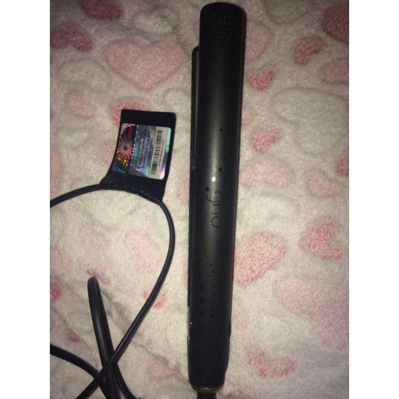 GHD classics gold styler