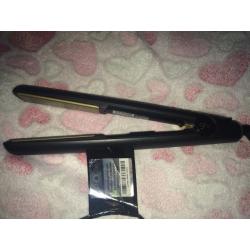 GHD classics gold styler