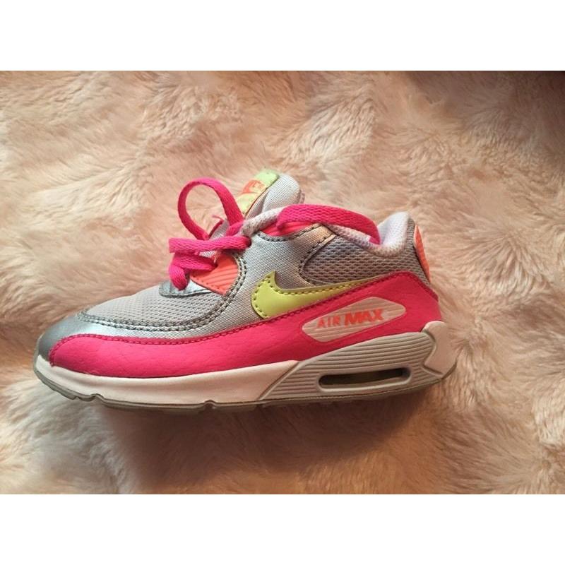 2 x pairs infant air max