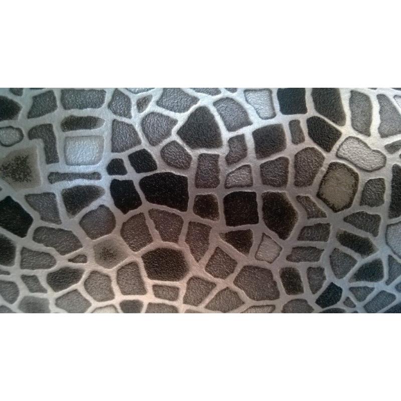 Slip resistant vinyl