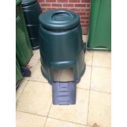 Compost bins x2 (large)