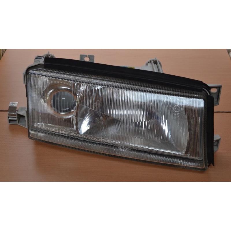 Skoda Octavia Mk1 Offside Front Headlight Unit