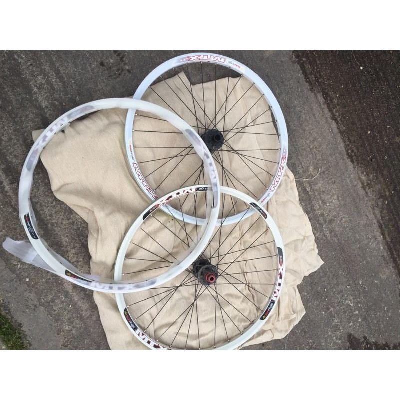 MTX wheel set