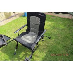 Cyprinus Whole Hog Fishing Arm Chair