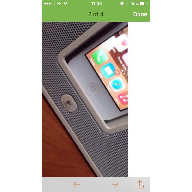 iPhone 4 /4s / iPod docking station BARGAIN