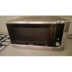 Stainless Steel Microwave Oven & Grill In New Condition
