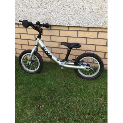 Ridgeback scoot balance bike