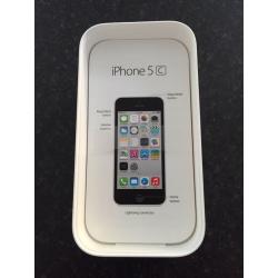 White iPhone 5C on O2