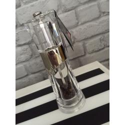 Brand new pepper mill Cole & Mason