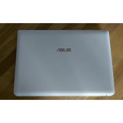 Asus eee pc for 32" led tv