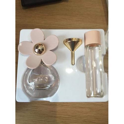 Marc Jacobs DAISY perfume
