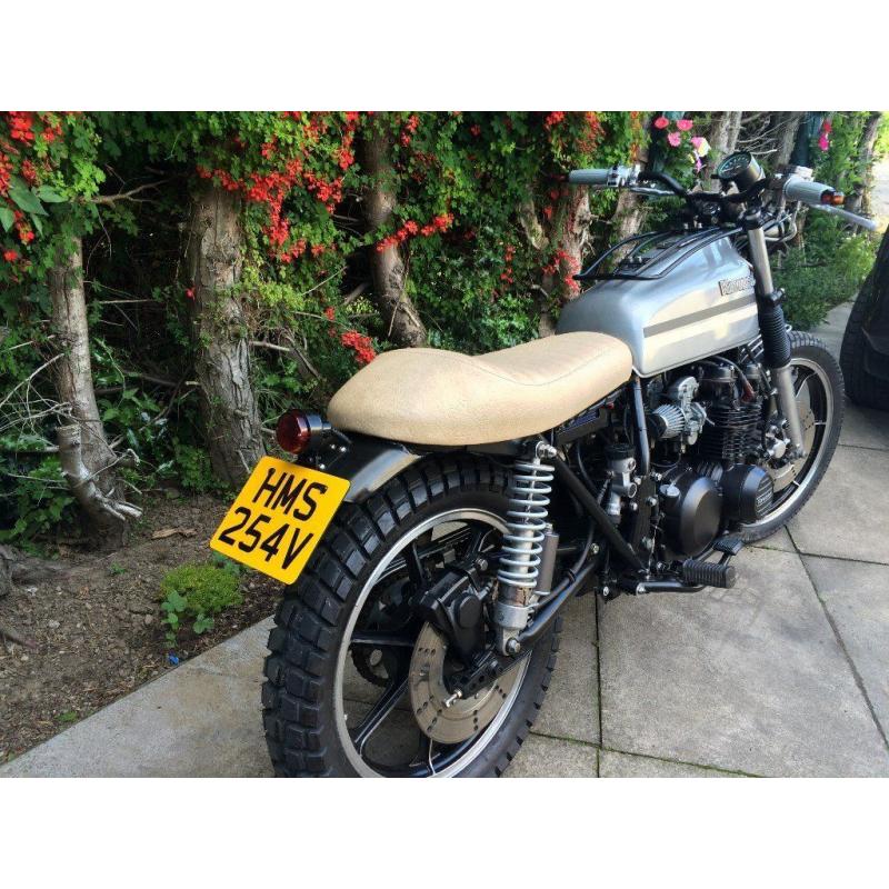 Kawasaki Z500 brat style