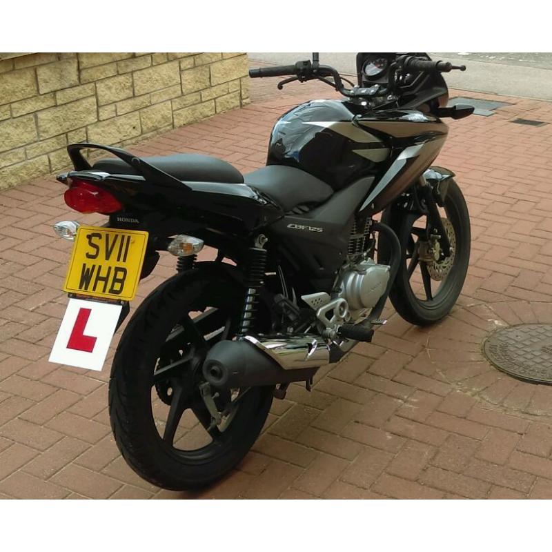 2011 Honda CBF 125cc motorbike 3K miles 125