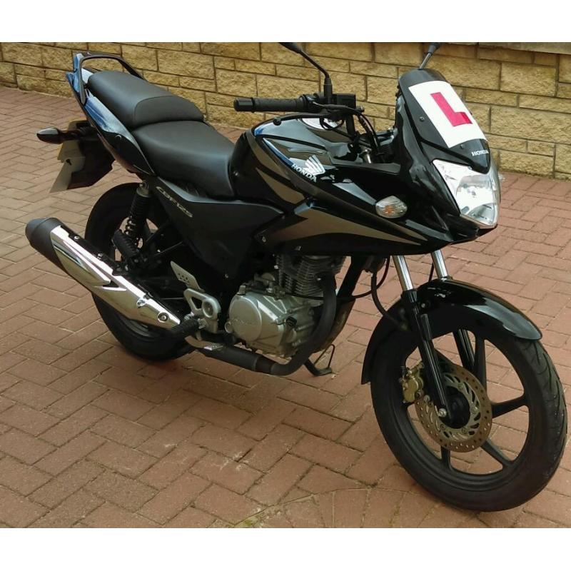 2011 Honda CBF 125cc motorbike 3K miles 125