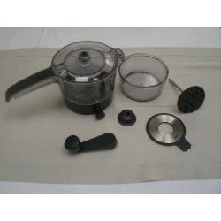 High Quality vegetable spiraliser with triple blades, easy clean, immaculate clean condition