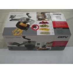 High Quality vegetable spiraliser with triple blades, easy clean, immaculate clean condition