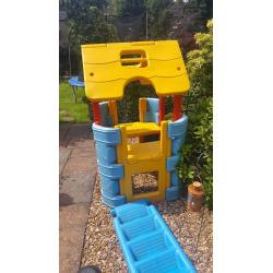 Slide castle